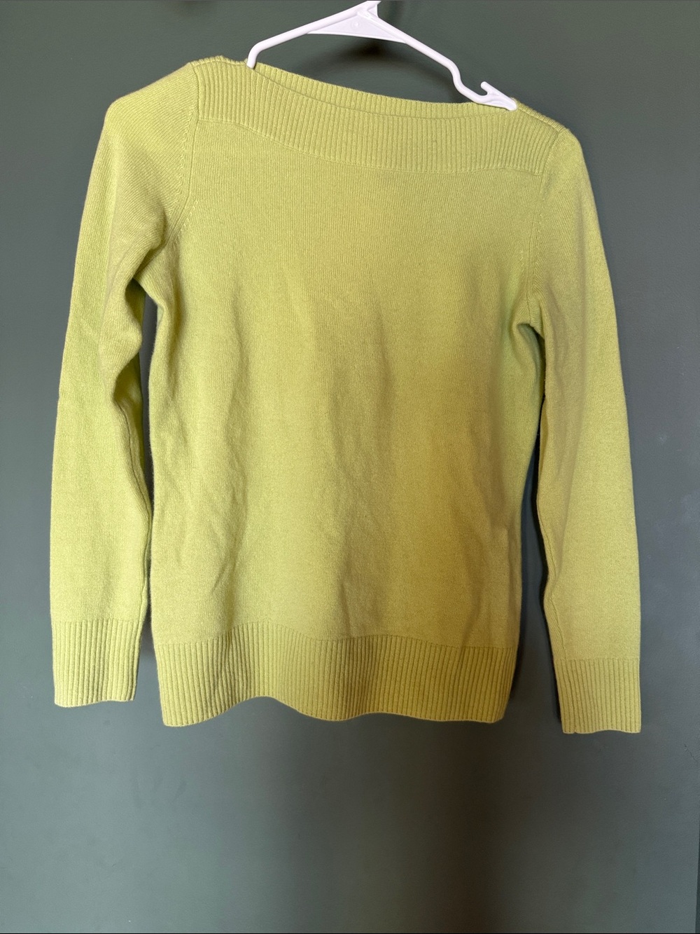 Talbots Lightweight Crewneck Sweater in Lime